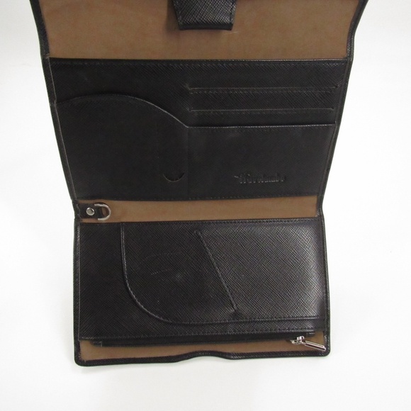 Travelambo Black/Tan Snap Closure Travel Wallet - Picture 2 of 13